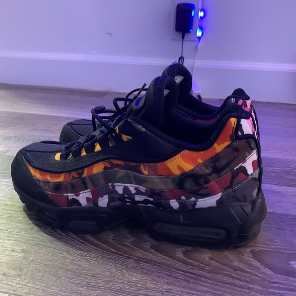 Nike Air Max 95 ERDL Party Black - Picture 3 of 4